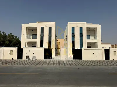 تملك فيلا ساكن واستثماري فاخرة بالروضة 3 عجمان كورنرطابقين وروف تكييف مركزي بمصعد قريب من شارع شيخ عمار بسعر شامل