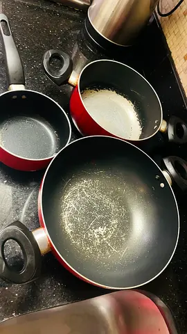 Set of 3 non-stick cooking pans (used) - small, medium, large