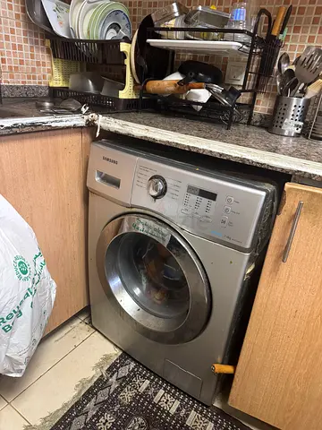 Samsung front-load washing machine - good working condition