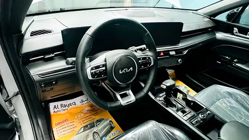 صورة 13 لـ 2025 KIA K5