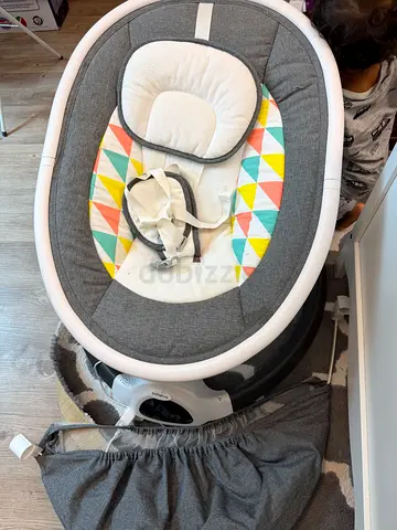 4Moms MamaRoo Baby Swing / Rocker in Grey - Good Condition