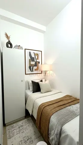 Cozy Affordable Partition in Marina