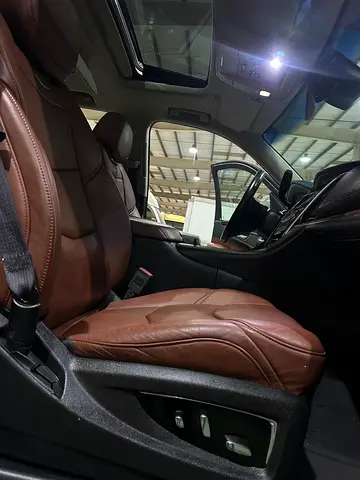 2016 Cadillac ESCALADE 缩略图 11
