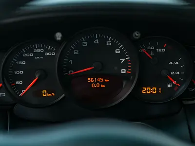 2004 Porsche 911 thumbnail 13