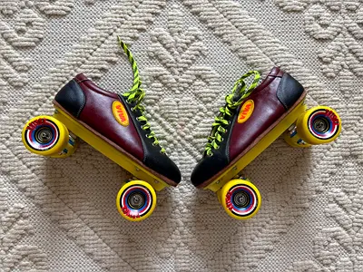 Classic quad roller skates — size 41/42, lightly used
