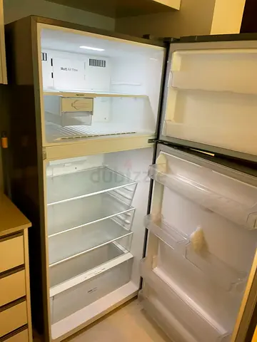 Lg large size latest model refrigerator for sale