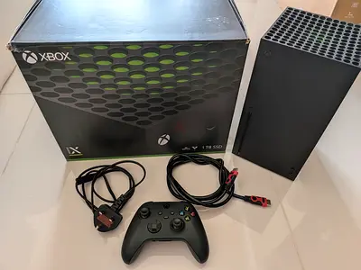 Xbox Series X console with controller, 1TB SSD — working perfectly