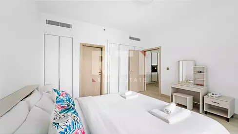 Fully Furnished 1BR | Spacious | Redy To Move