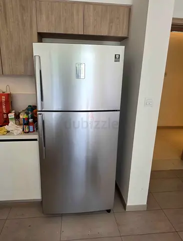 Samsung 720 liter top mount fridge and freezer inverter model RT72K63575L same like a new