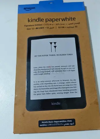 Kindle Paperwhite Signature Edition (32 GB) Brand New Sealed