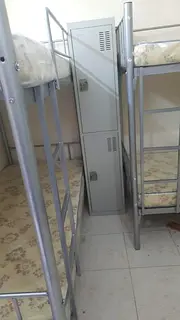 LADIES BED SPACE AVAILABLE IN KARAMA WITHOUT ANY COMMISSION