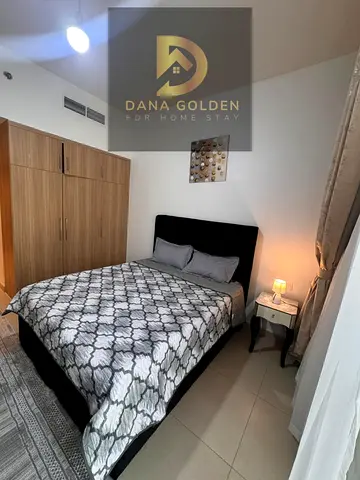 Studio apartment with balcony available in Maryam Island, brand new hotel-style furnishings, 3900 EGP, with internet, pool, and gym, in Rimal Building