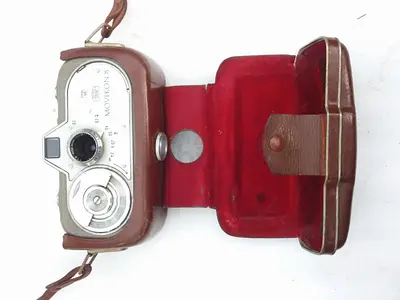 Zeiss Ikon Movikon 8 Analog Film Camera 8mm