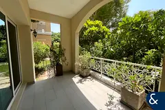 Exclusive | Beautifully Upgraded One Bedroom
