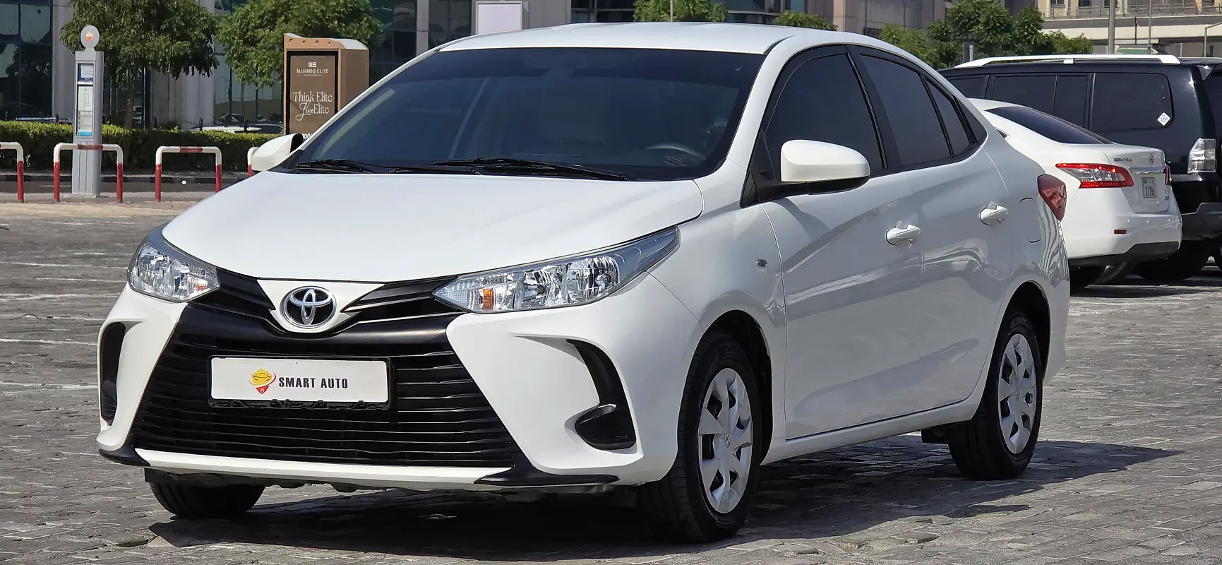 Toyota Yaris 2022 — photo 1 of 5