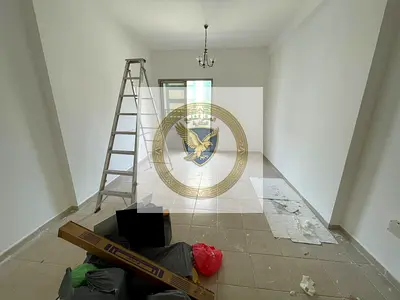 ارخص غرفة وصالة ببلكونة وجيم ومسبح في أجمل ابراج الشارقة شامل جميع الخدمات بتشطيب حديثة ومساحات واسعة.