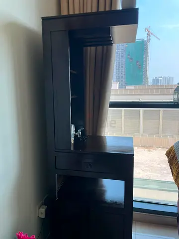 Bar cabinet