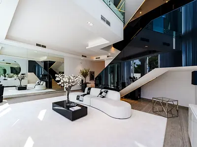 Fully Furnished and Upgraded | Lagoon View