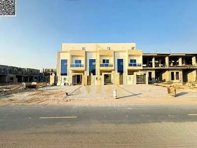 فيلا مودرن للبيع في الحليو 2 | طابقين + روف | 4 غرف نوم ماستر | مساحة 1,722 قدم | مجلس وصالة بالمغاسل | مطبخ مودرن | شامل رسوم التسجيل والتمليك والكهر
