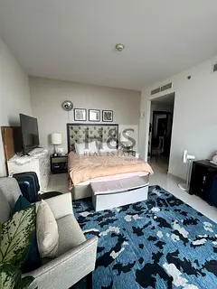 Big Layout | High End Furnishing | Great Location