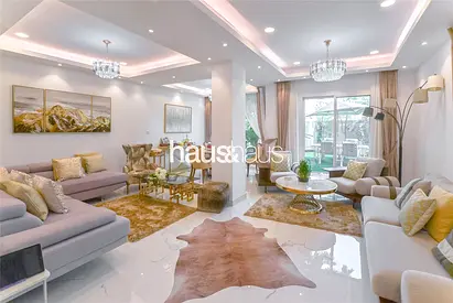 Luxurious and Modern | Fully Renovated | Extended