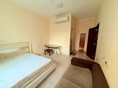 Specius 1bhk with 2 washroom 1 master bedroom