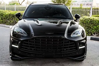 صورة 2 لـ 2025 Aston Martin DBX