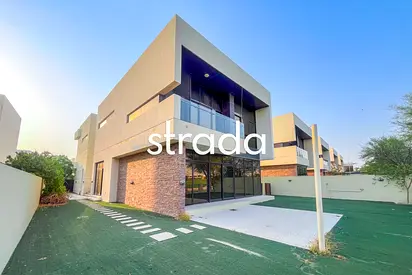 Golf course views | Standalone | Vacant now