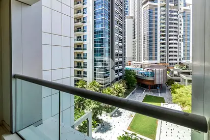 UNFURNISHED | SPACIOUS | READY TO MOVE IN