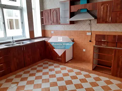 Compound villa 4 bedrooms , Majlis , Maids Room For Rent Mbz City.