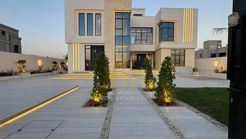 Own your dream villa in the heart of Ajman, next to Al Hamidiya Park. Two floors and a rooftop with a swimming pool. All-inclusive price, freehold own
