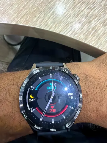 Used Huawei GT-5 style Smartwatch - Good Working Condition new look no scratches with box light usag