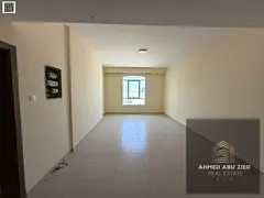 1BR first tenant, 1 free month & parking, large hall, master room with wardrobes, equipped American 