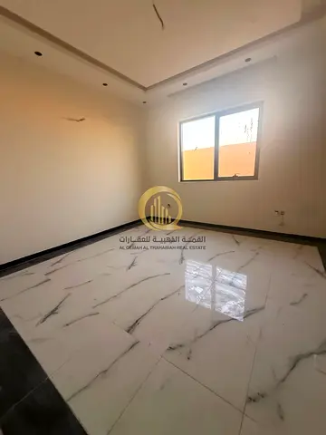 للبيع فلتين متلاصقات في الحوشي ضاحيه البديع مساحه الارض 3444 قدم مربع مساحه البناء3760 قدم مربع كل فيلا