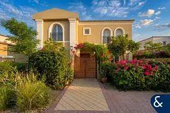 Exclusive | Furnished | Upgraded Throughout