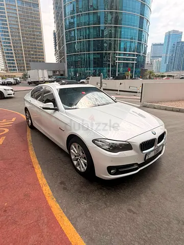 BMW 5-Series 520i 2016 GCC Specs - Excellent Condition