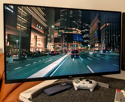 Classifieds: LG 32-Inch 4K UHD Monitor | Perfect for Gaming, Office ...