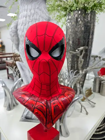 Spider-Man bust figurine / display head - hand made ( fan made)