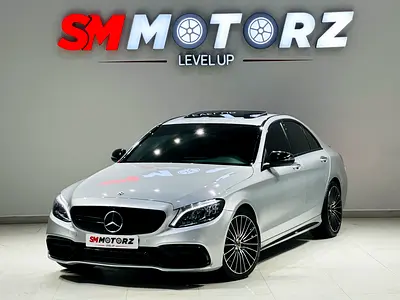 MERCEDES C300 2020 C63 BODY KIT MINT CONDITION WITH ONE YEAR WARRANTY