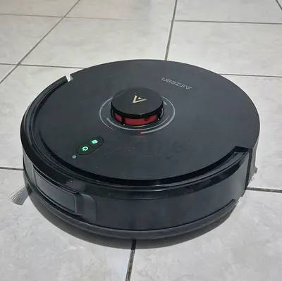 Airzeen Q10 Pro Robot Vacuum Roomba Mop + 1000W Transformer Included