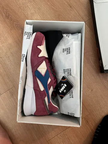 Diadora I.C. 4000 PATTA - Mens Sneakers - Size 12 UK (US 13) - white/damson