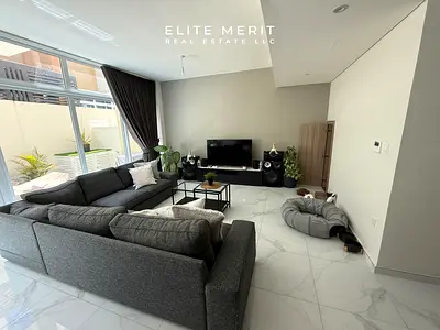 Single Row | Private Garden | Furnished | Available in August