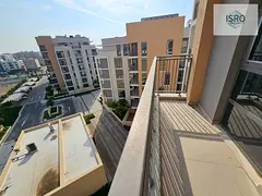 1BED-2WASHROOM-BIG LAYOUT-BALCONY.