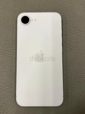 iPhone 16e 128GB white