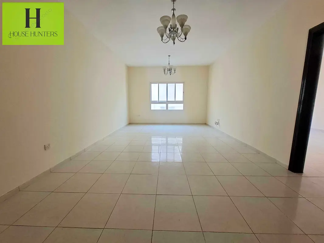 large size 1bhk with master room only 35k