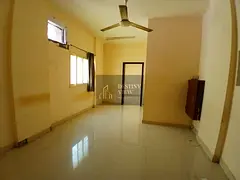 Spacious 1BHK | 2 Washrooms with balcony 950 Sqft | AED 29000Prime Muwaileh Location near to bus sta