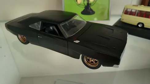 Vintage diecast 1:18 classic muscle car model (matte black) - collectible FAST AND FURIOUS EDITION