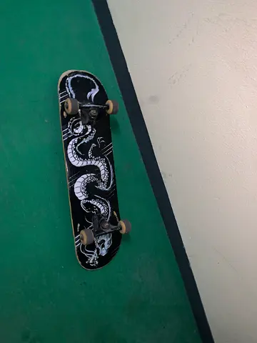 Skateboard