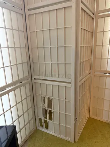 White folding room divider/screen (Shoji-style) - used