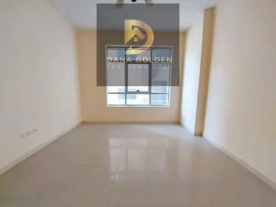 cheap 2bhk apartment on prime location full family building hot offer